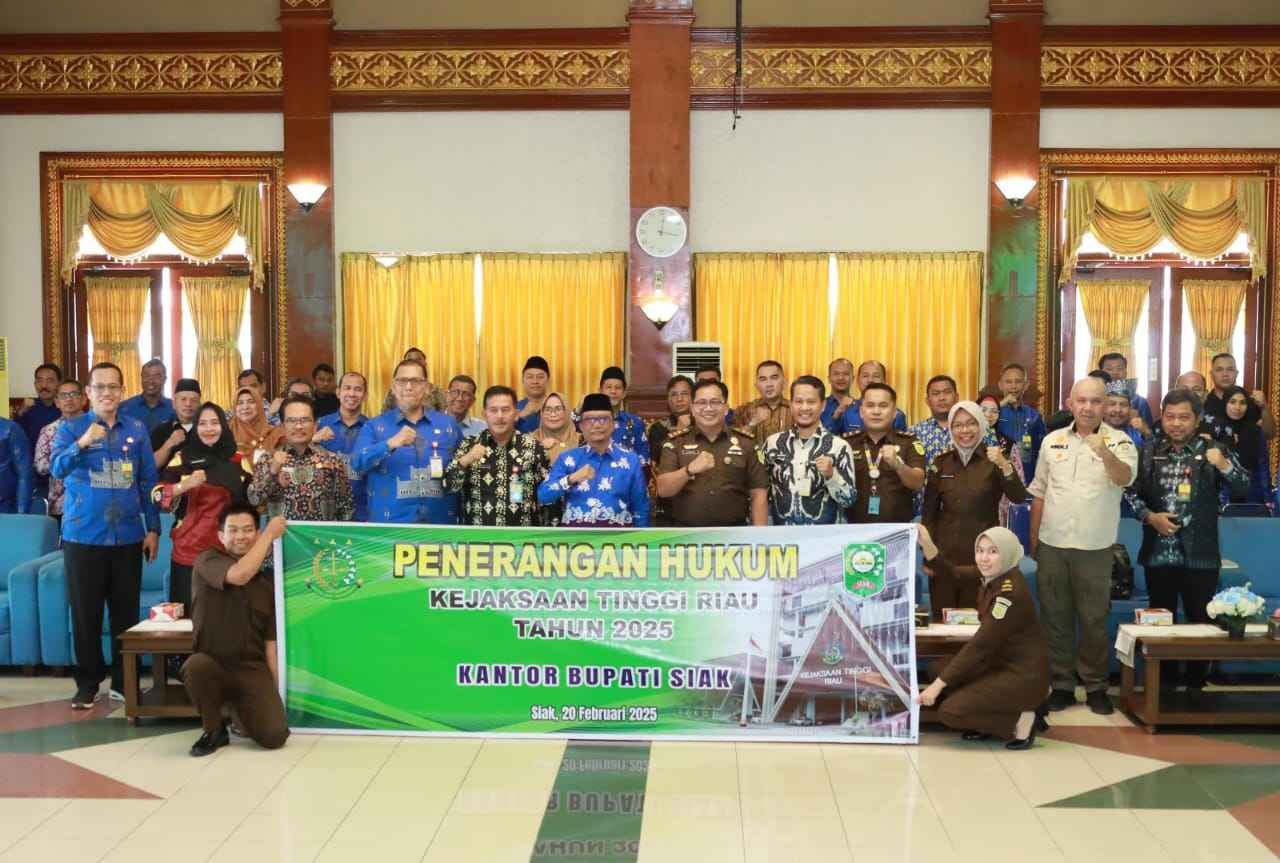 KEJAKSAAN TINGGI RIAU HIMBAU APARATUR SIPIL  (ASN ) KABUPATEN SIAK TIDAK LAKUKAN PRAKTEK KORUPSI DI DALAM PELAKSANAAN TUGAS PELAYANAN MASYARAKAT